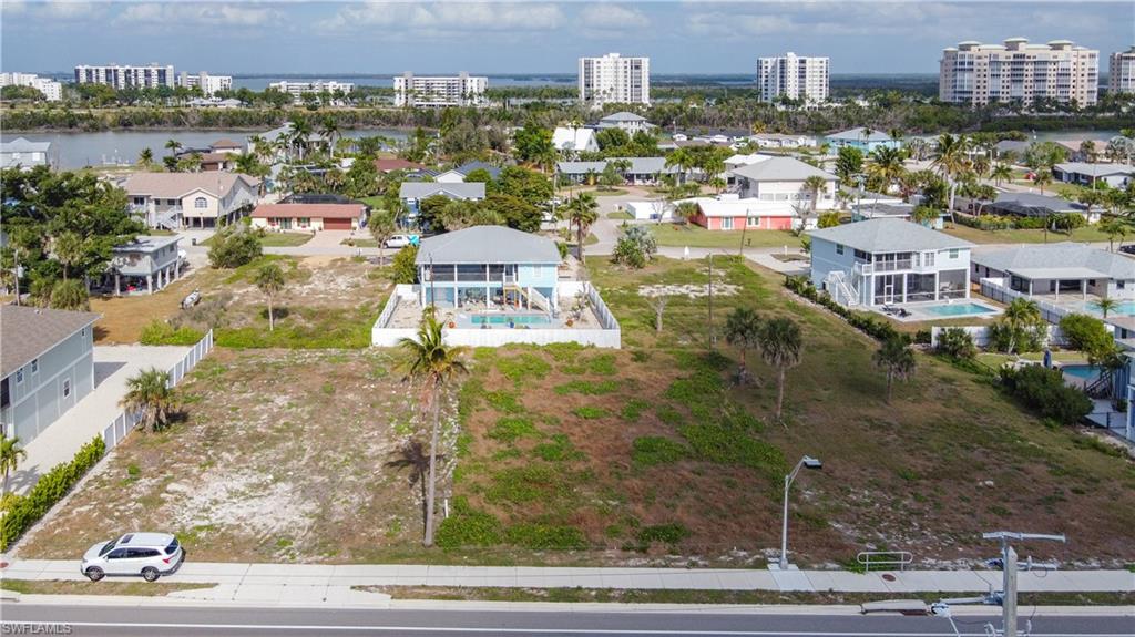 LAGUNA SHORES - Land