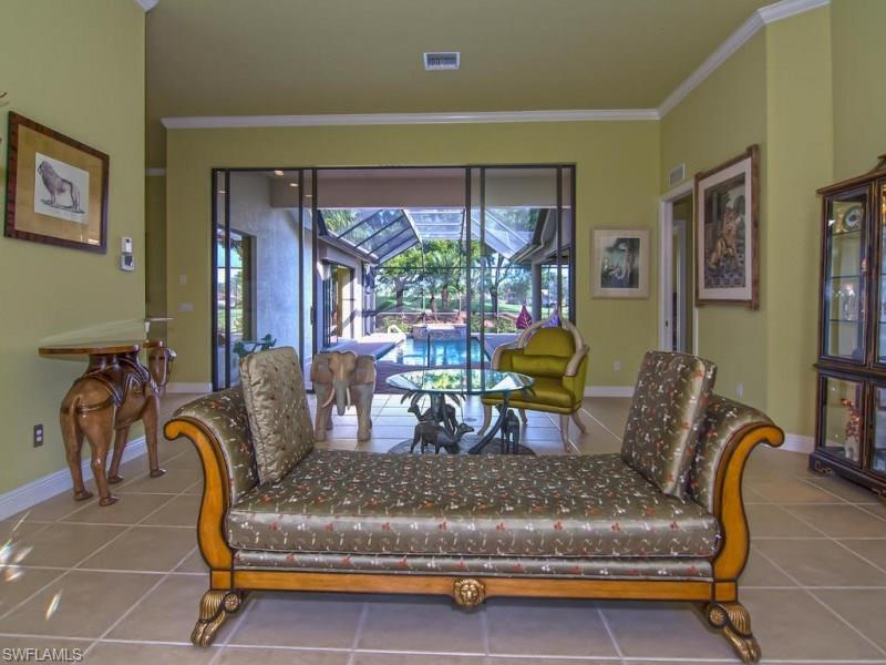 VILLA TUSCANY - Residential