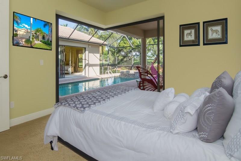 VILLA TUSCANY - Residential