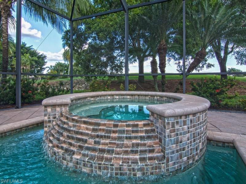 VILLA TUSCANY - Residential