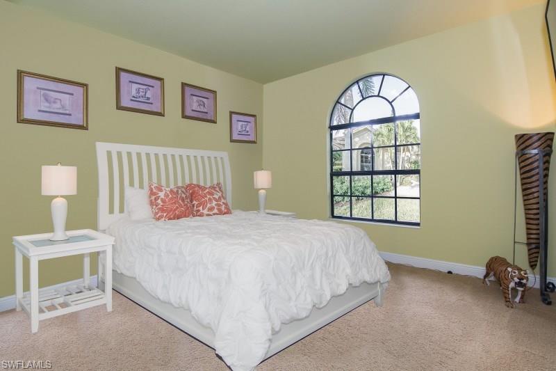 VILLA TUSCANY - Residential