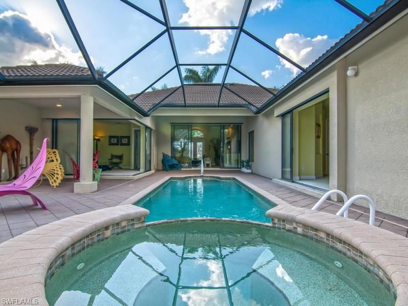 VILLA TUSCANY - Residential