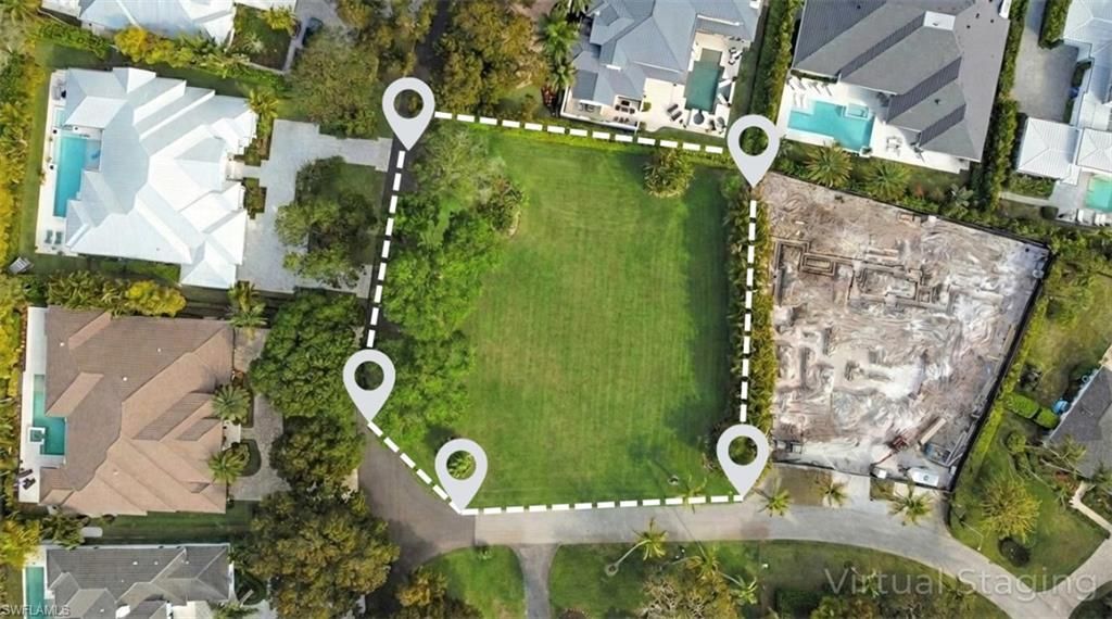 Photo of 690 Murex DR, NAPLES, FL 34102 (MLS # 226007174)
