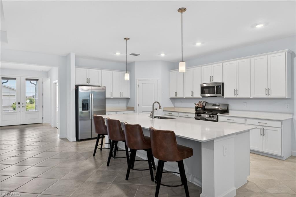 TUCKERS COVE - Residential