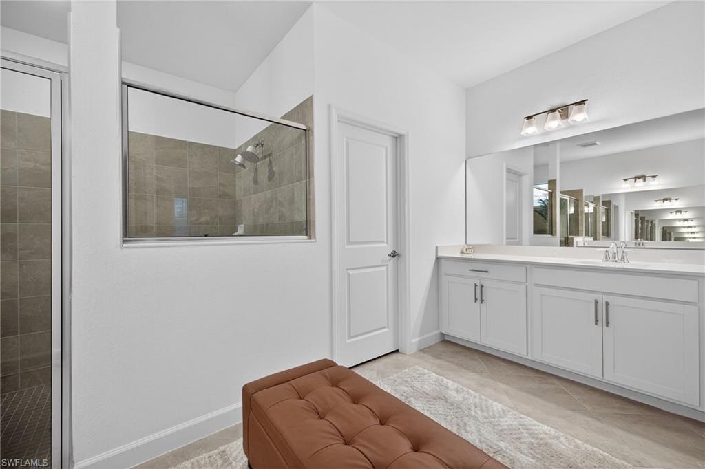 TUCKERS COVE - Residential