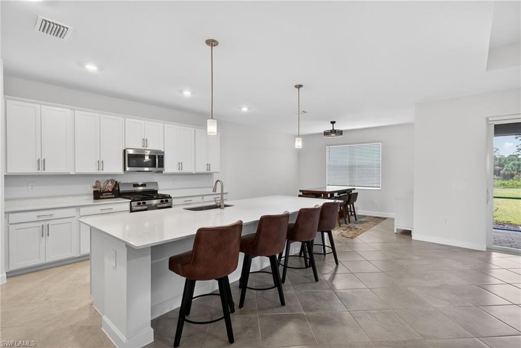 TUCKERS COVE - Residential