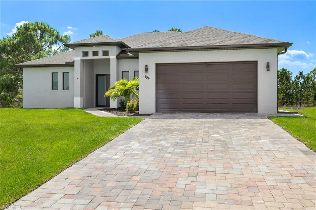 Lehigh Acres, Florida 33974, United States, 3 Bedrooms Bedrooms, ,2 BathroomsBathrooms,Residential,Active,131602