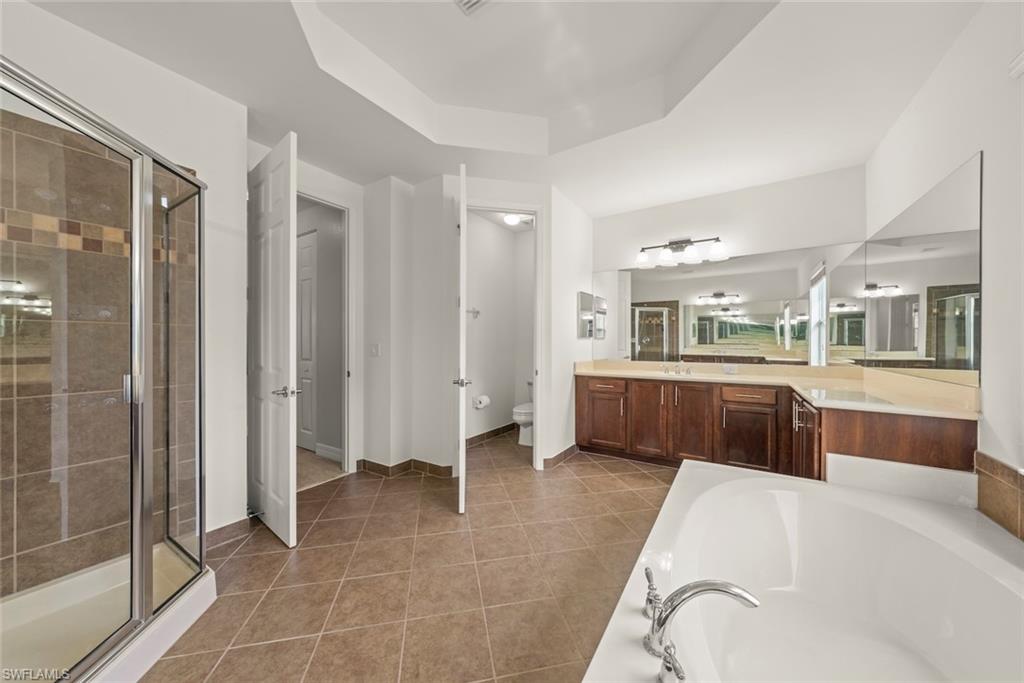 BOTANICA LAKES - Residential