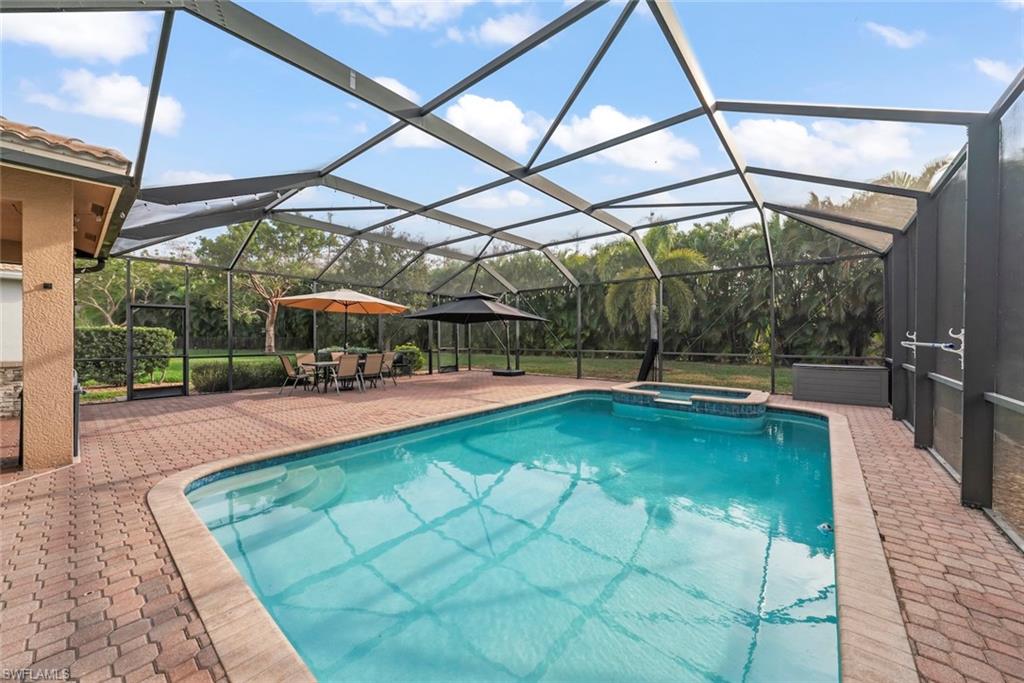 BOTANICA LAKES - Residential