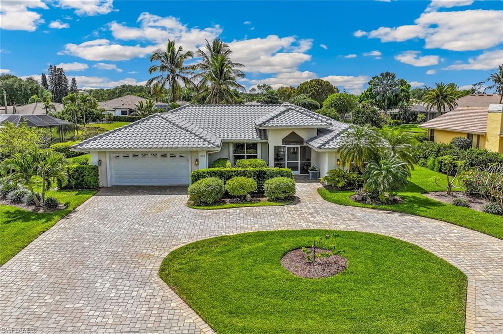 IMPERIAL GOLF ESTATES - Residential