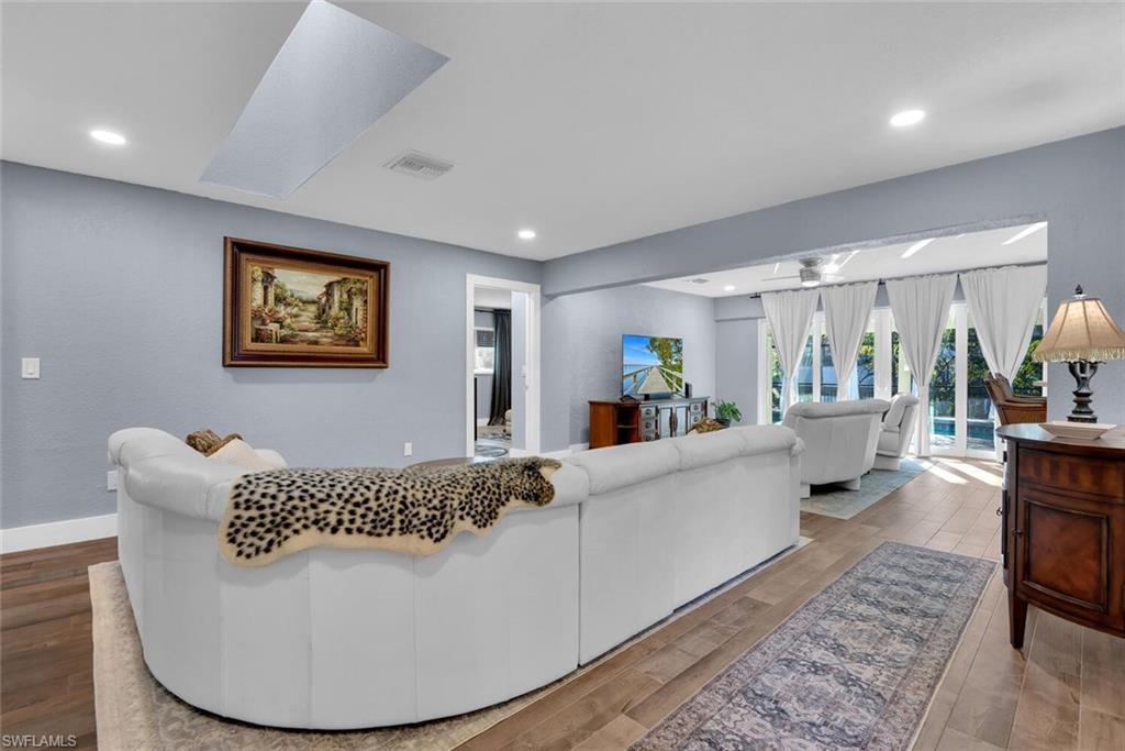 HEITMANS - Residential