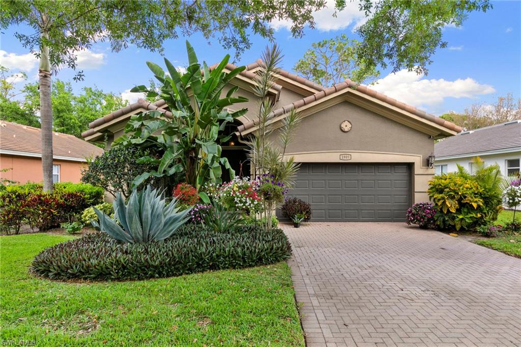 VALENCIA COUNTRY CLUB - Residential