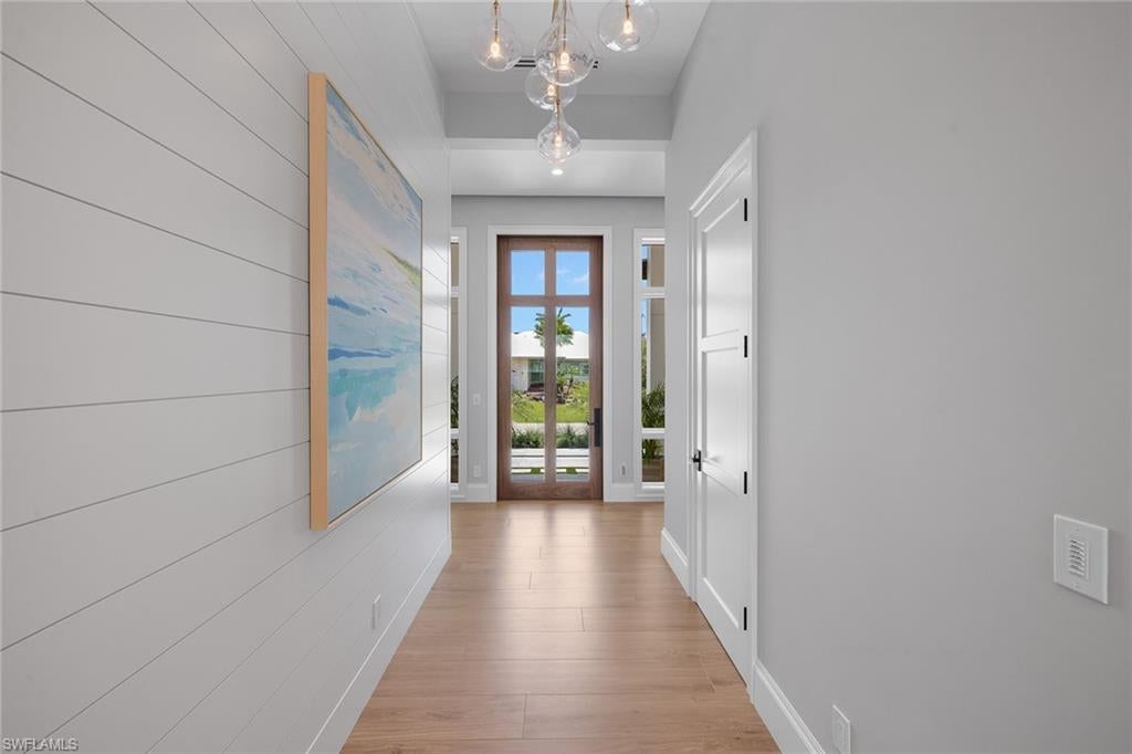 Photo of 1511 Pelican AVE, NAPLES, FL 34102 (MLS # 224073202)