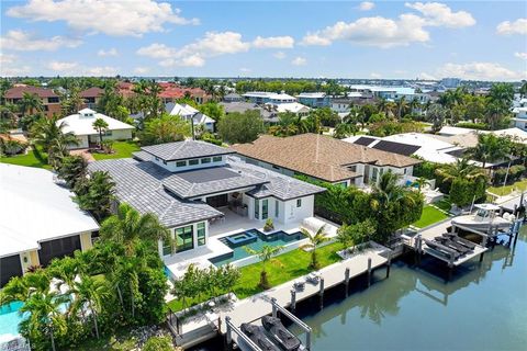 A home in NAPLES