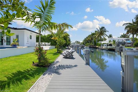 A home in NAPLES