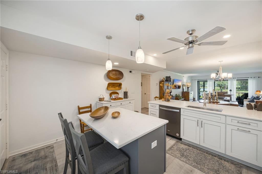 5724 Deauville CIR H107