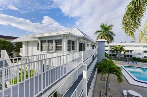 1100 8th AVE S 309C NAPLES FL 34102