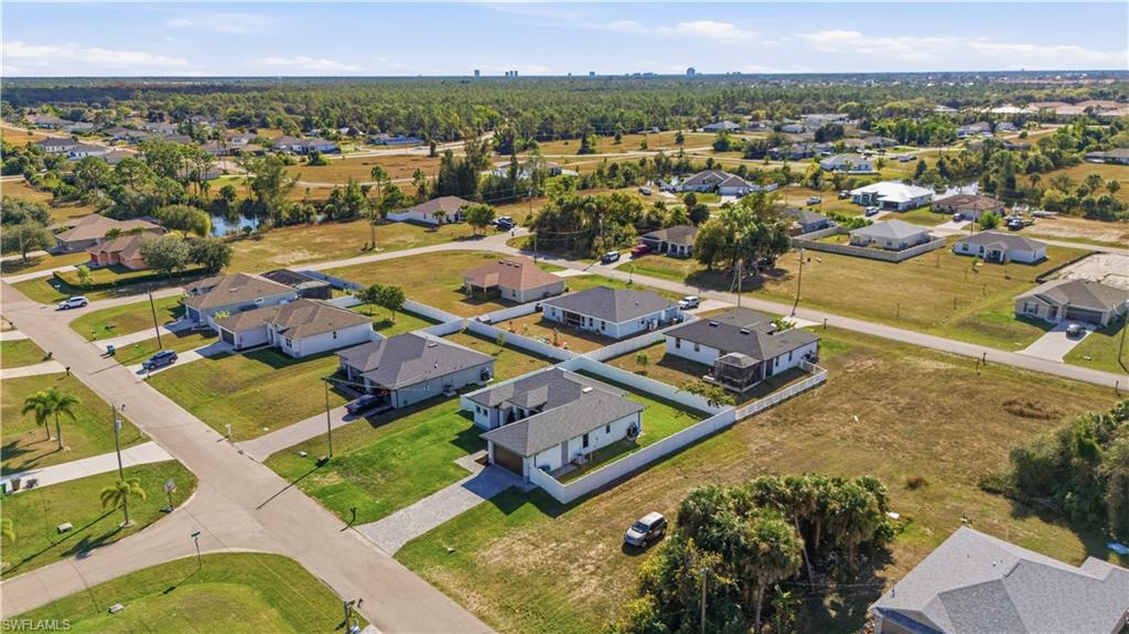CAPE CORAL - Residential