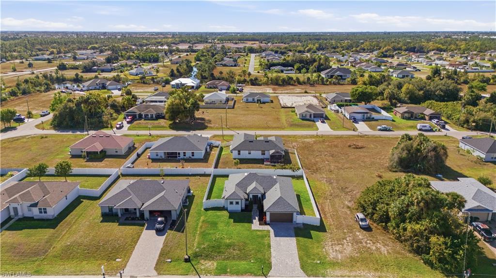 CAPE CORAL - Residential