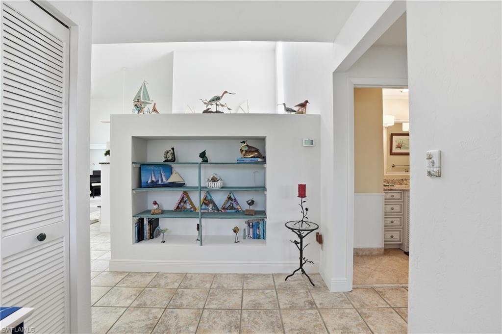 JONATHAN HARBOUR - Residential