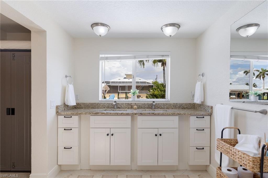 BAYVIEW ACRES - Residential