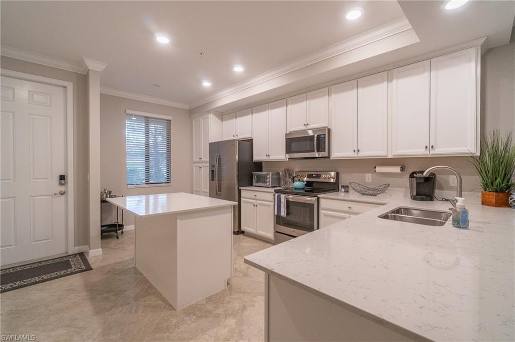 TREVI - Residential Lease