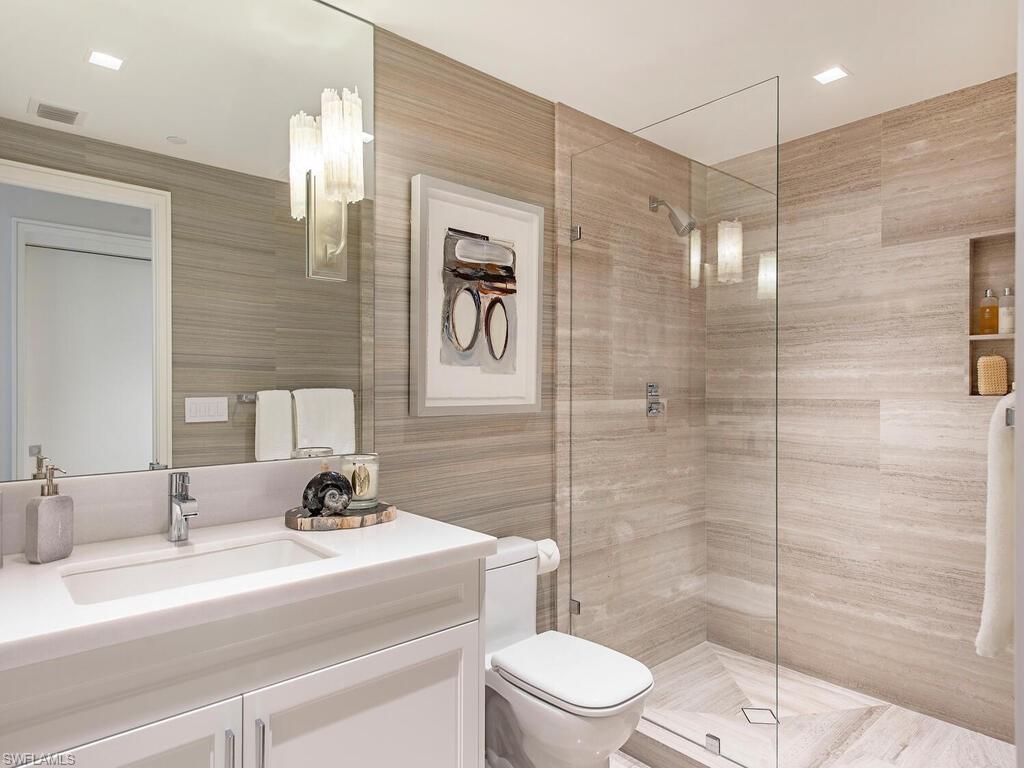 MYSTIQUE - Residential