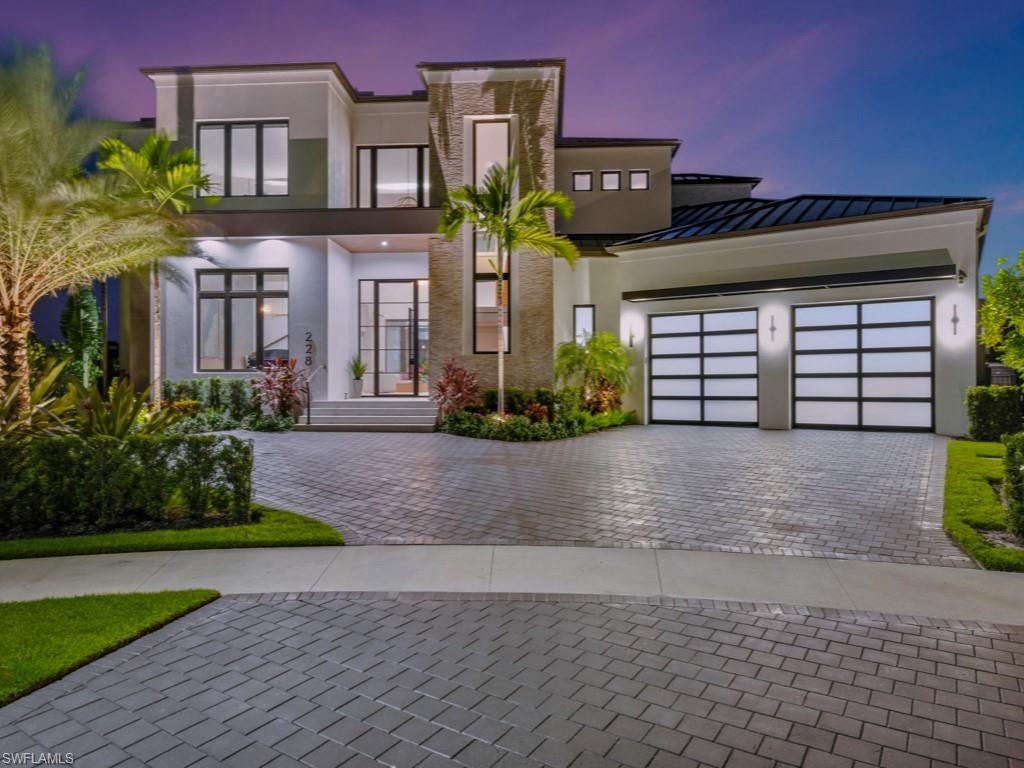 228 Capistrano CT