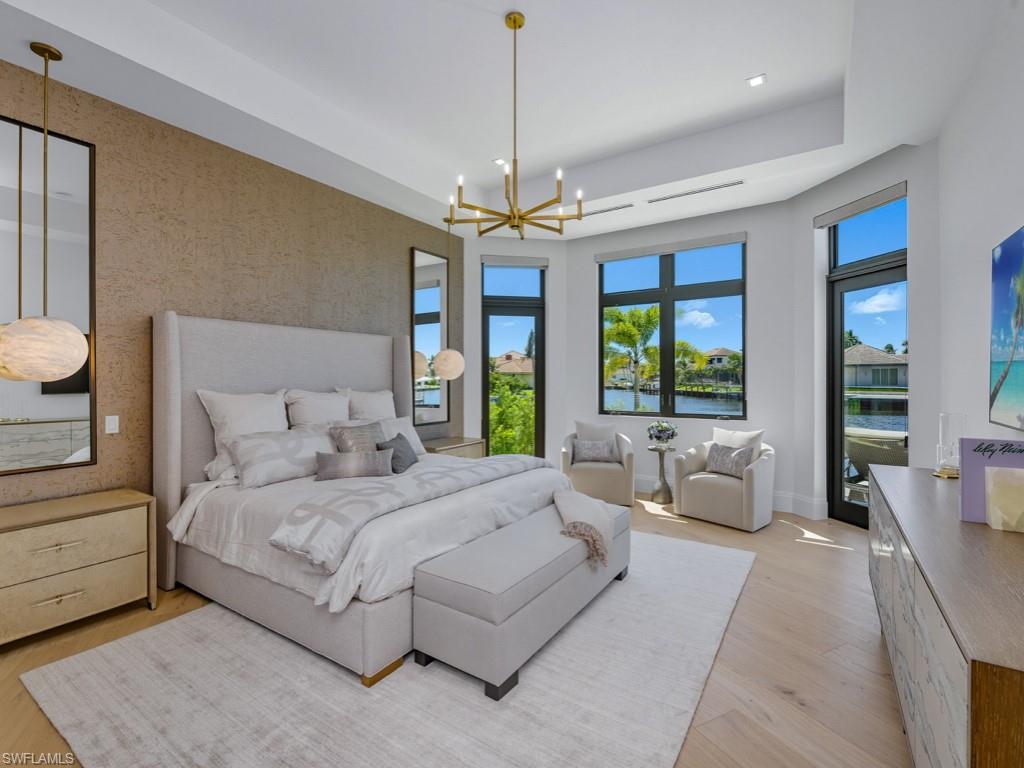 MARCO BEACH - Residential