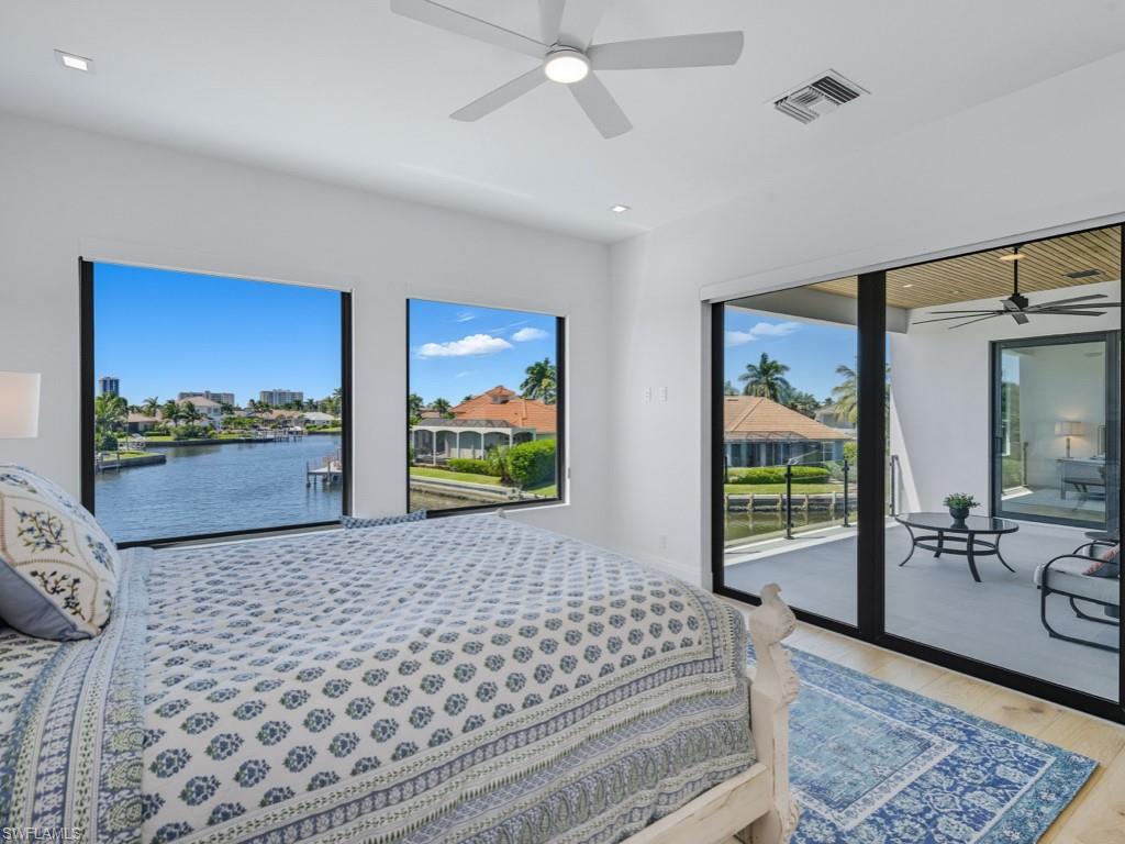 MARCO BEACH - Residential