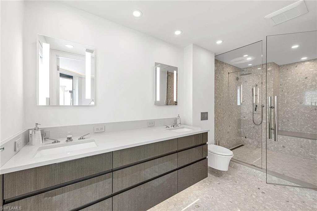 TRIESTE AT BAY COLONY - Residential