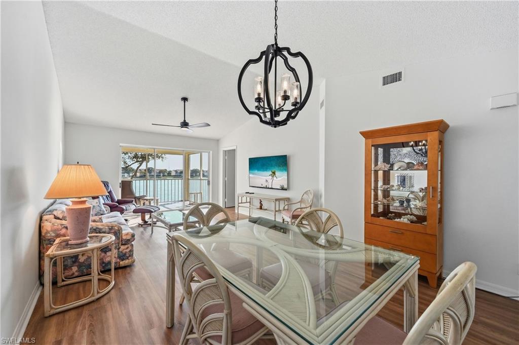 EMERALD LAKES - Residential