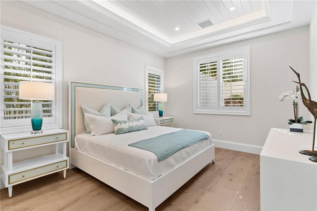 OLDE NAPLES - Residential