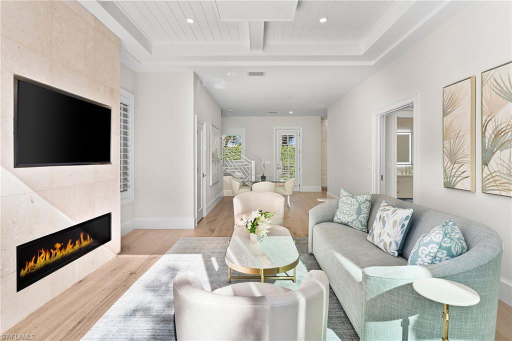 OLDE NAPLES - Residential