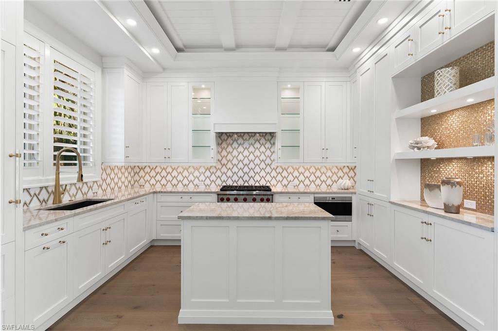 OLDE NAPLES - Residential