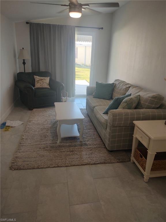 MARINERS COVE - Residential Lease