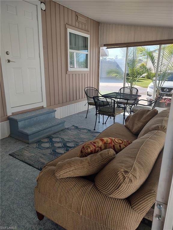 MARINERS COVE - Residential Lease