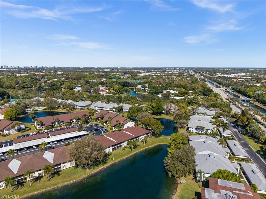 WINDWOOD - Residential Lease