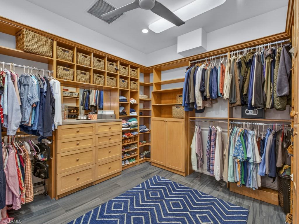 LOGAN WOODS - Residential