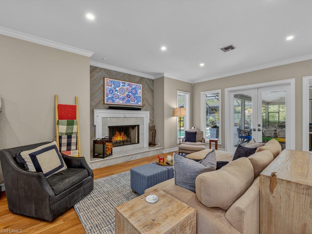 LOGAN WOODS - Residential