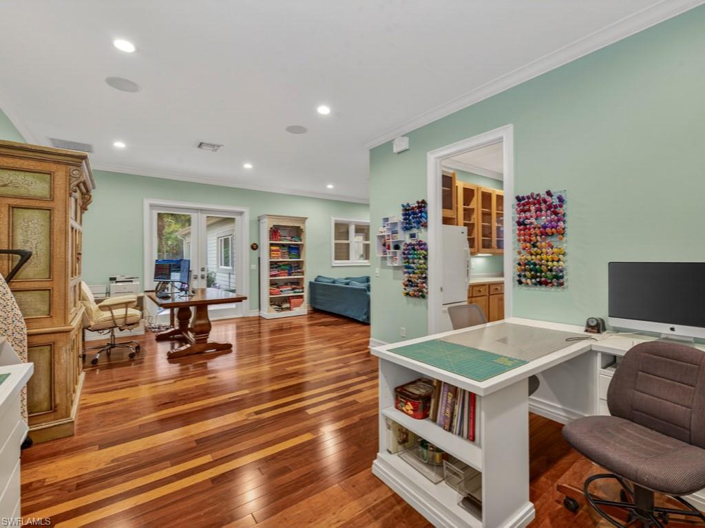 LOGAN WOODS - Residential