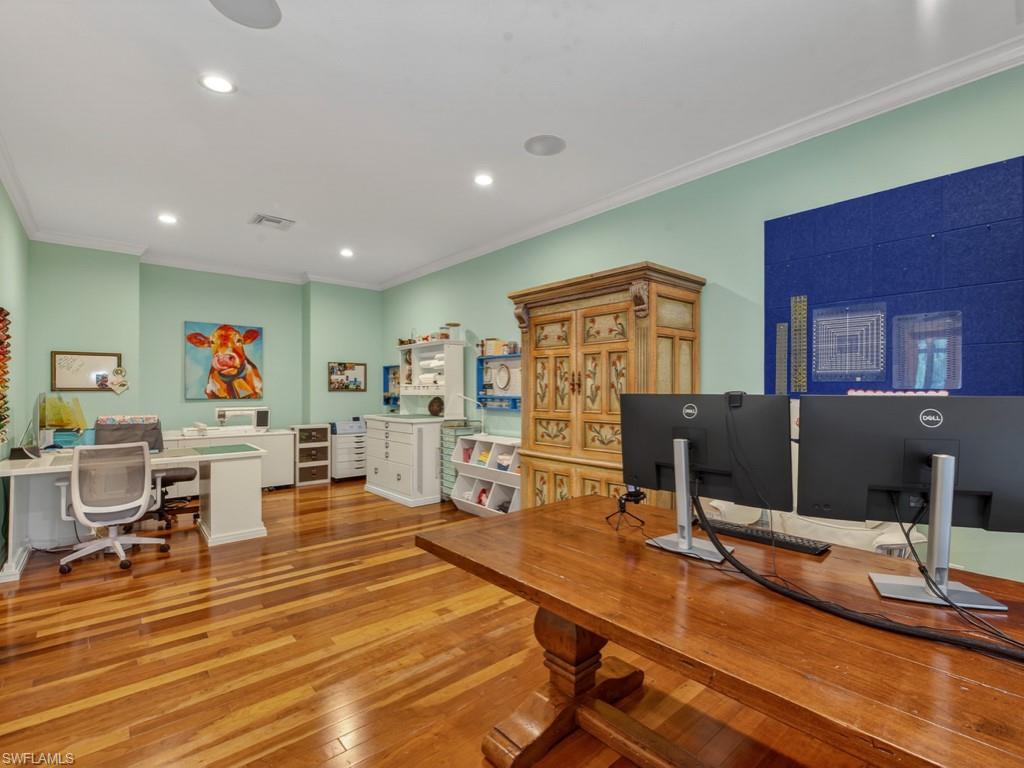 LOGAN WOODS - Residential