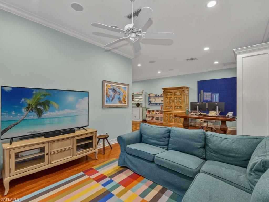 LOGAN WOODS - Residential