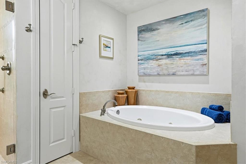 AVELLINO ISLES - Residential