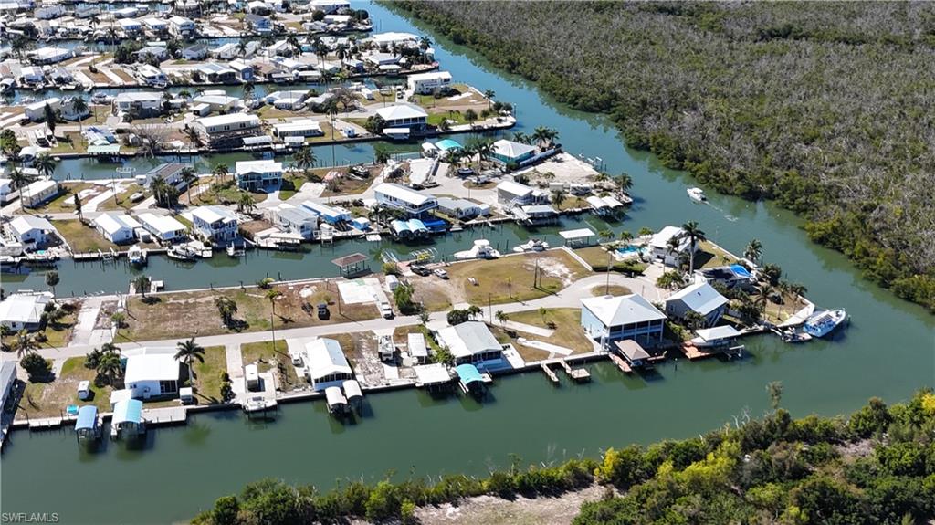 ISLE OF PINES - Land