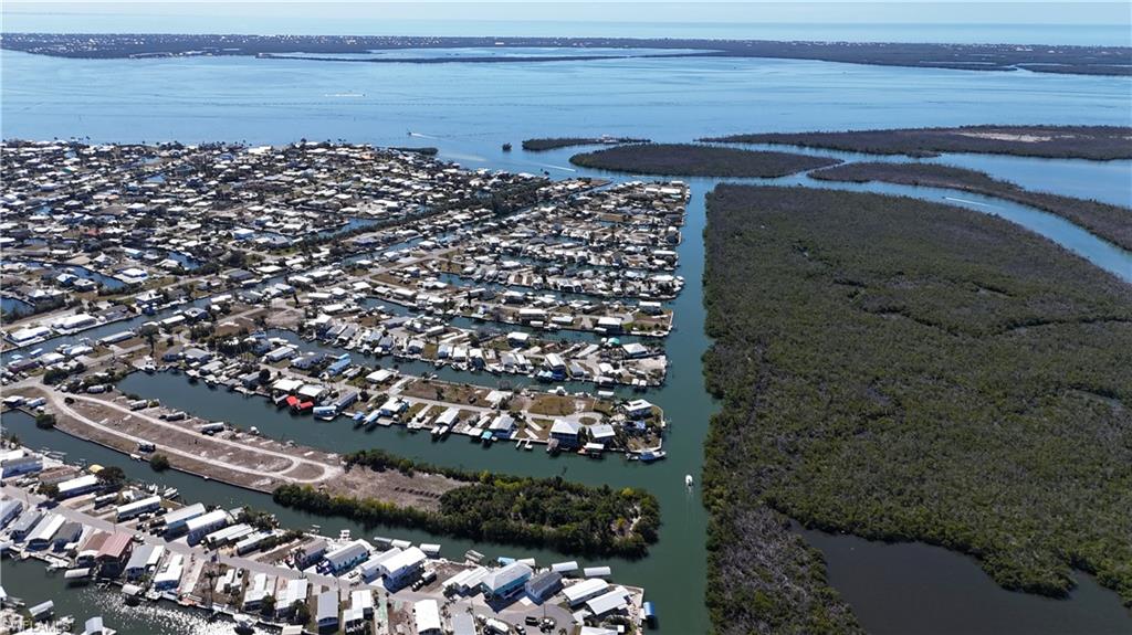 ISLE OF PINES - Land