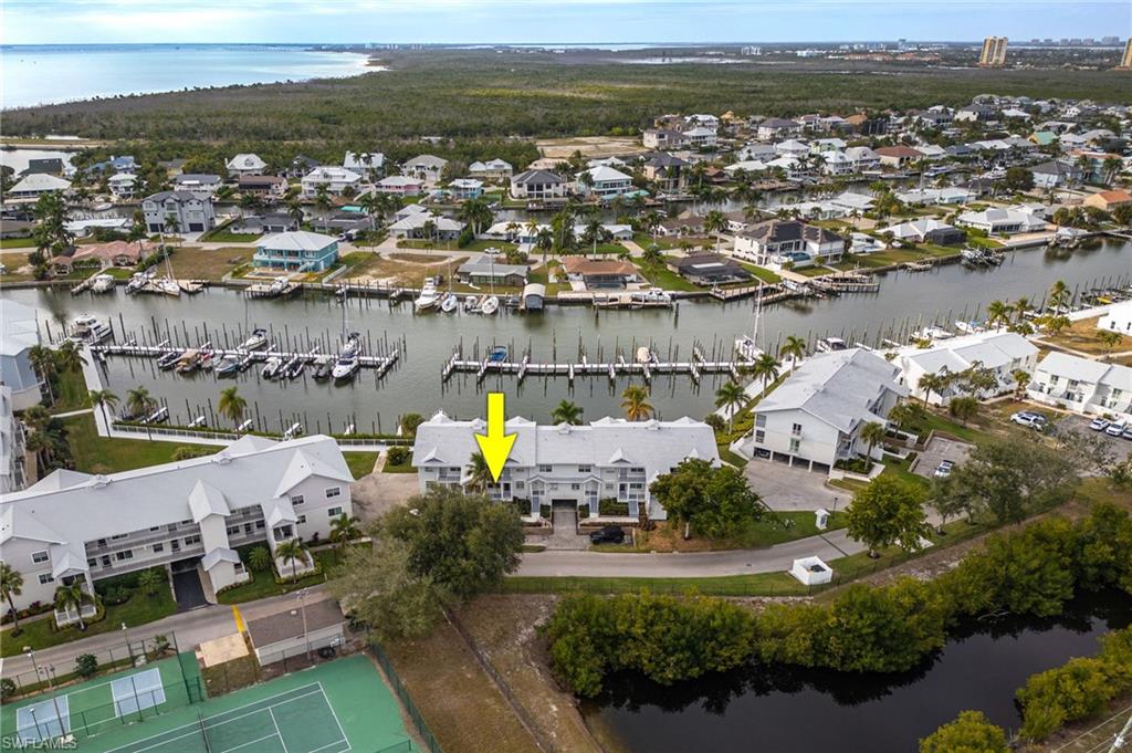 BOARDWALK CAPER - Residential