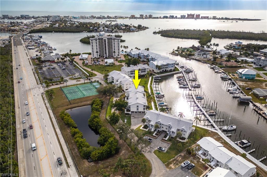 BOARDWALK CAPER - Residential