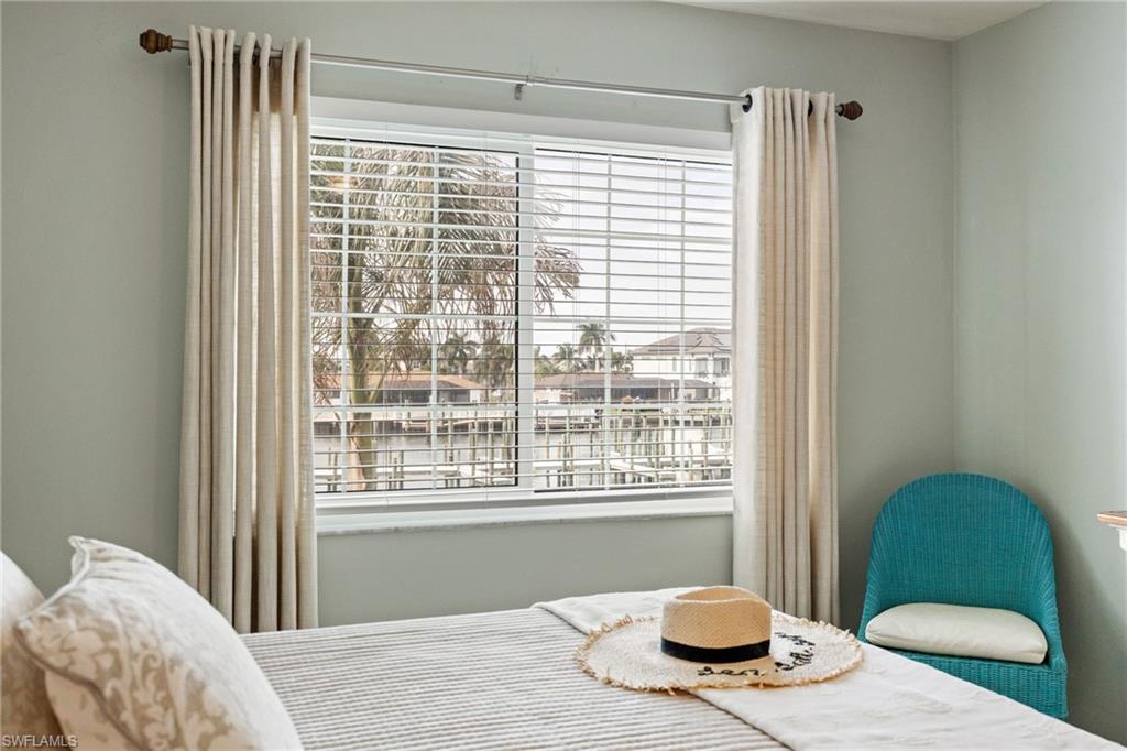 BOARDWALK CAPER - Residential