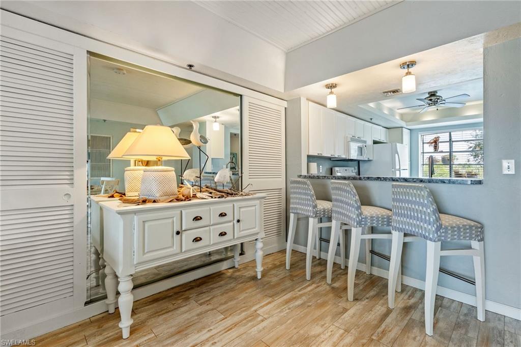 BOARDWALK CAPER - Residential